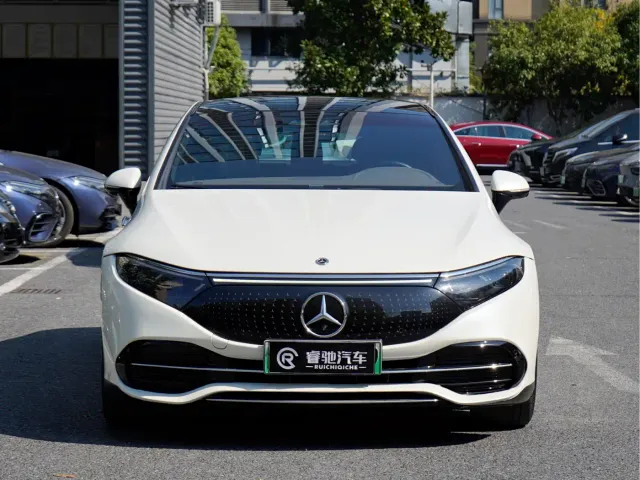 Mercedes-Benz EQS — Фото автомобиля 2