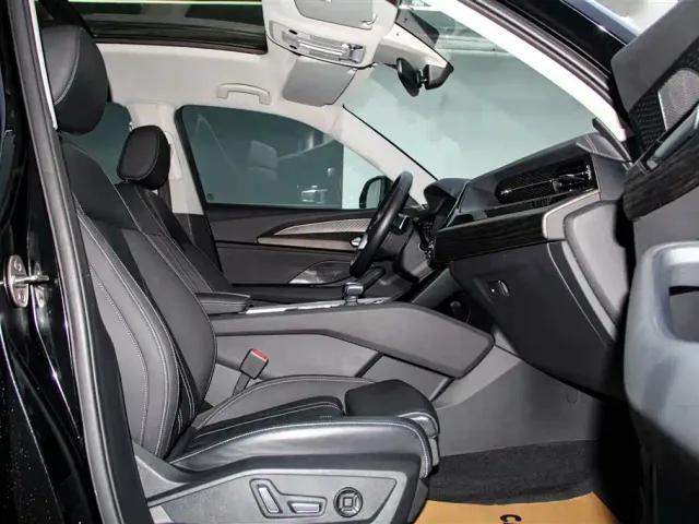 Audi Q6 — Фото автомобиля 19
