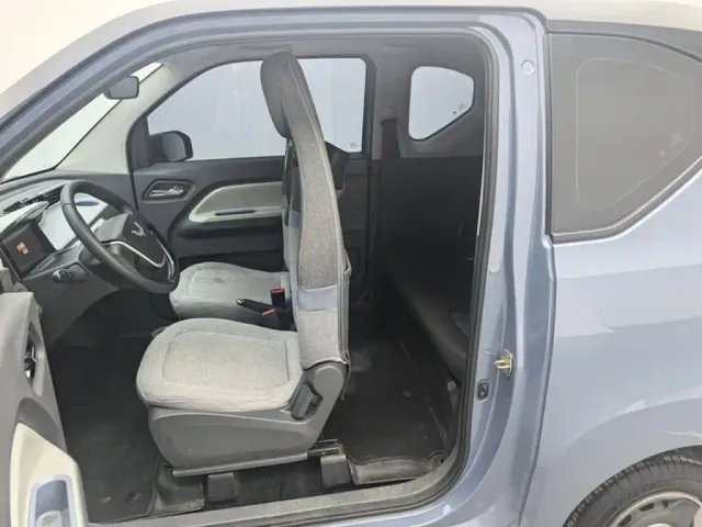 Wuling Hongguang Mini EV — Фото автомобиля 9