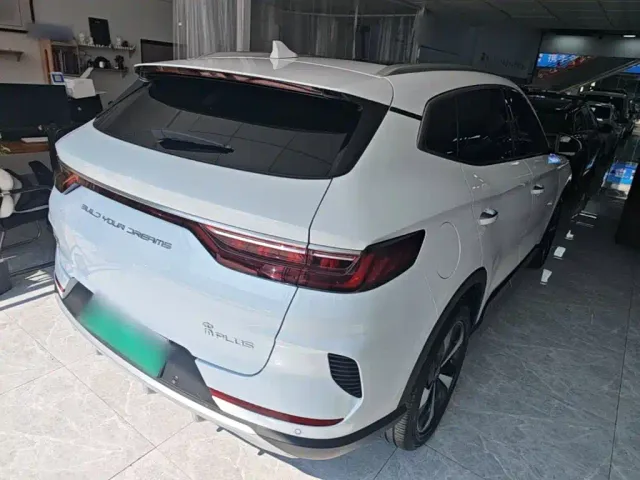 BYD Song PLUS — Фото автомобиля 6