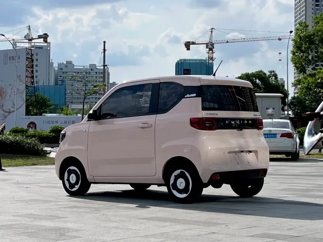 Wuling Hongguang Mini EV — Фото автомобиля 5
