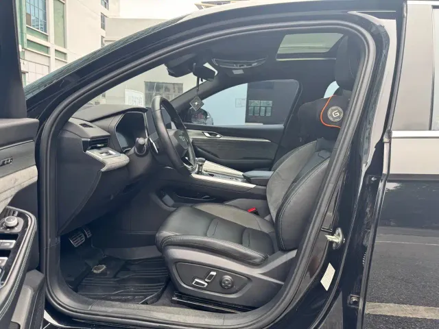 Geely Xingrui — Фото автомобиля 4