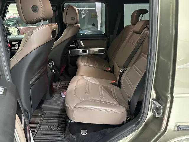 Mercedes-Benz G-Class — Фото автомобиля 11