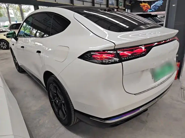 GAC Hyptec HT — Фото автомобиля 4