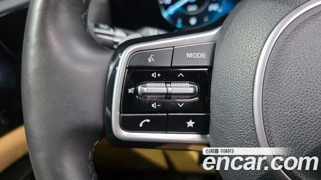 Kia Canival Carnival 4 поколение Дизель 7 мест Signature — Фото автомобиля 14
