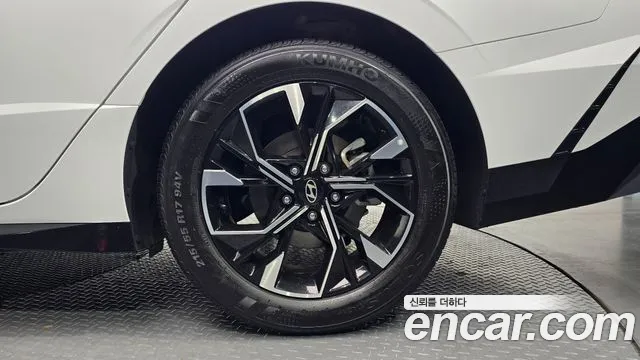 Hyundai Sonata — Фото автомобиля 6