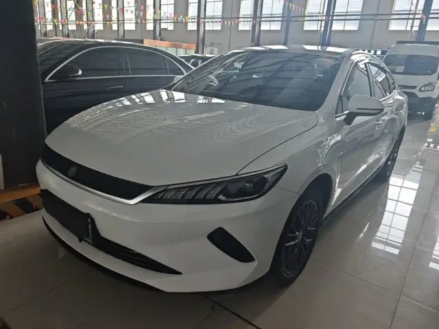 Фотография автомобиля — BYD Qin PLUS