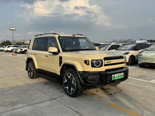 iCAR V27 — Фото автомобиля 3
