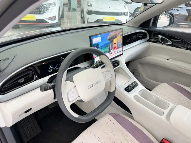 Geely Starry Wish — Фото автомобиля 7