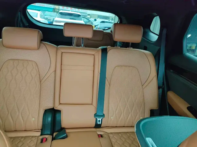 BYD Tang — Фото автомобиля 7