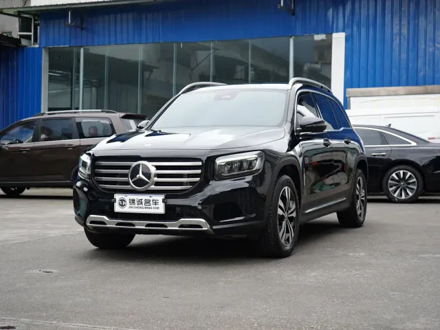 Фотография автомобиля — Mercedes-Benz GLB-Class