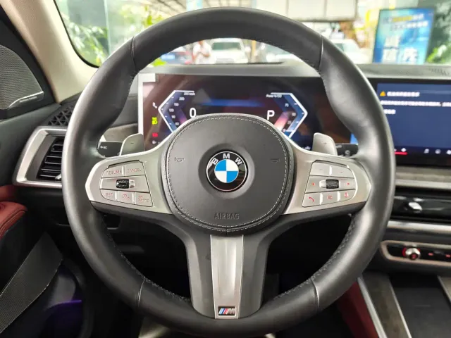 BMW X5 — Фото автомобиля 8