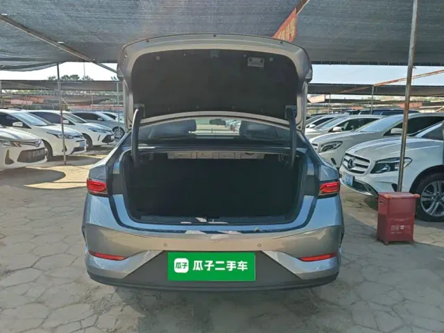 BYD Qin PLUS — Фото автомобиля 18