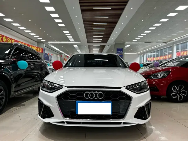 Audi A4L — Фото автомобиля 2
