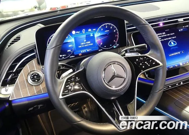 Mercedes-Benz E-Class E-класс W214 E300 4MATIC Exclusive — Фото автомобиля 12
