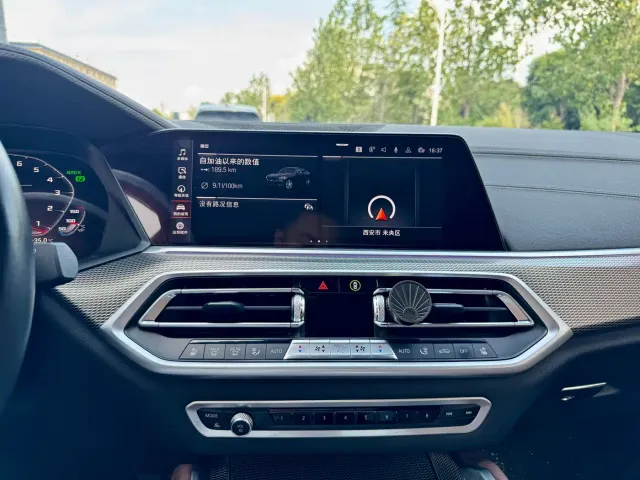 BMW X6 — Фото автомобиля 6
