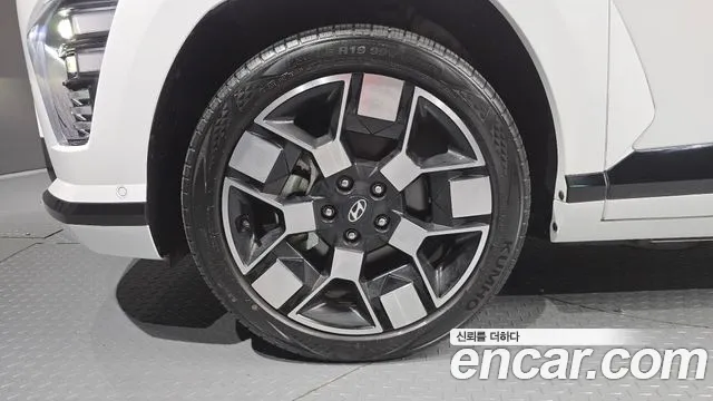 Hyundai Kona SX2 — Фото автомобиля 5