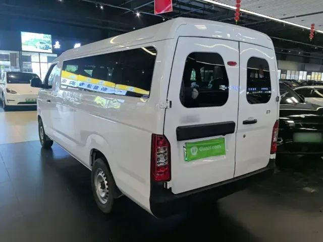 Karry Jiangtun E7 — Фото автомобиля 4