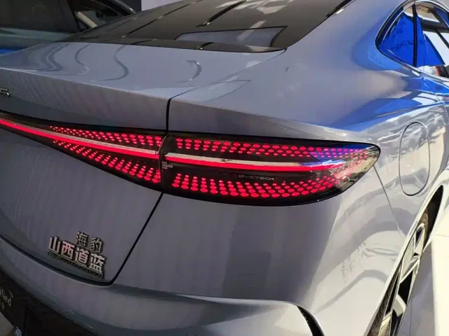 BYD Seal — Фото автомобиля 23
