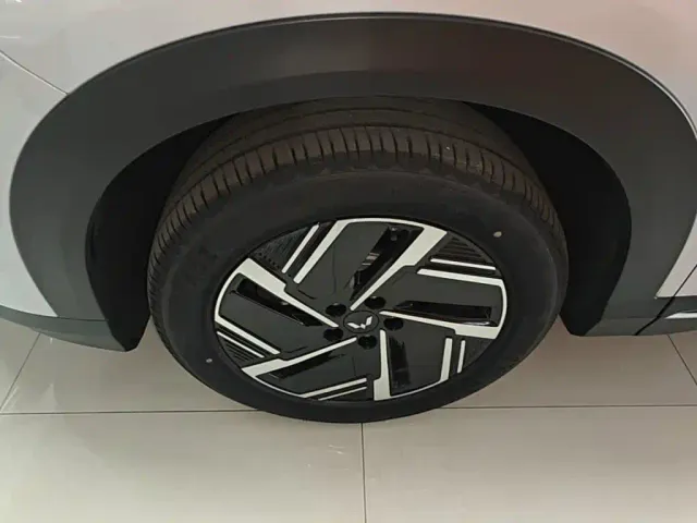 Wuling Starlight S — Фото автомобиля 22