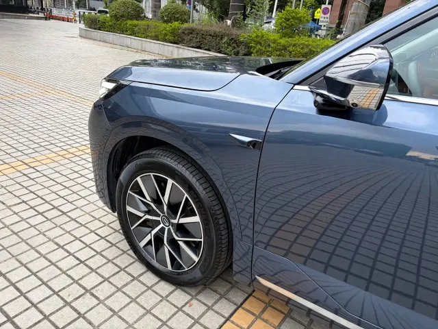 GAC Trumpchi Xiangwang S9 — Фото автомобиля 8