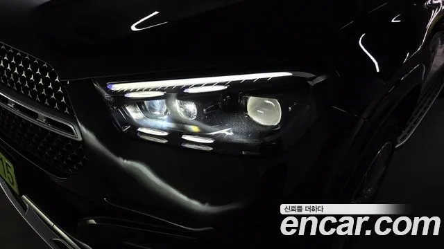 Mercedes-Benz GLE-Class — Фото автомобиля 17