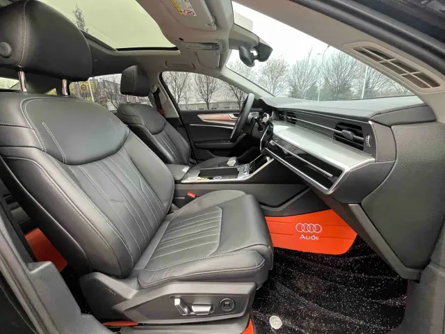 Audi A6L — Фото автомобиля 13