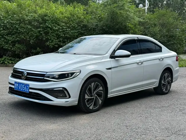 Фотография автомобиля — Volkswagen Bora
