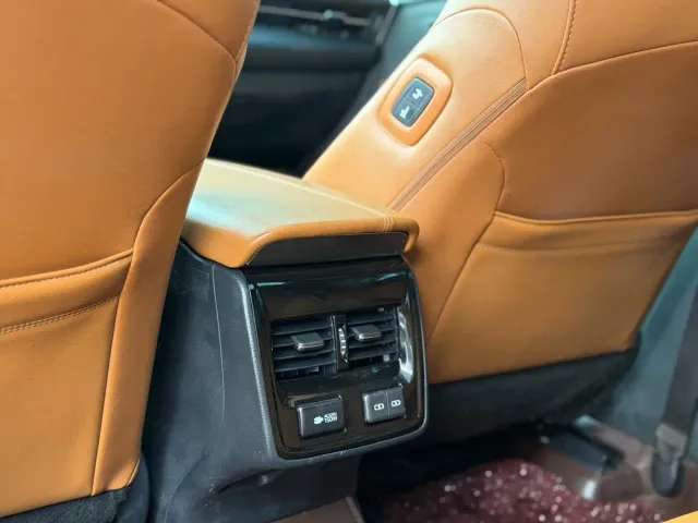 Toyota Avalon — Фото автомобиля 13