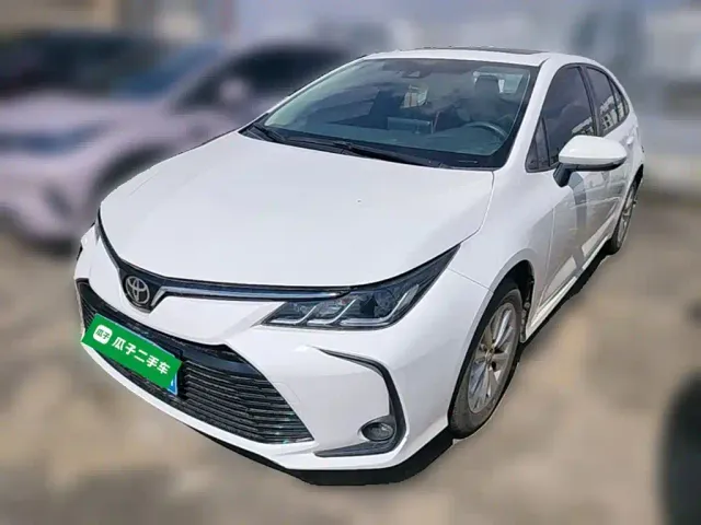 Фотография автомобиля — Toyota Corolla