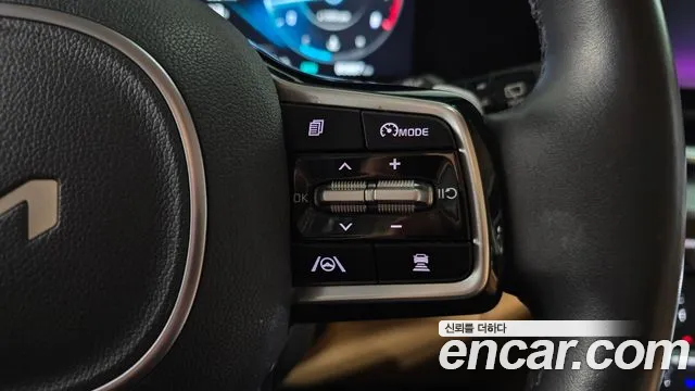 Kia Carnival 4th Gen — Фото автомобиля 21