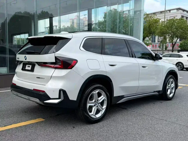 BMW X1 — Фото автомобиля 10