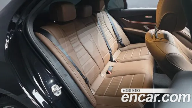 Mercedes-Benz E-Class W213 — Фото автомобиля 11