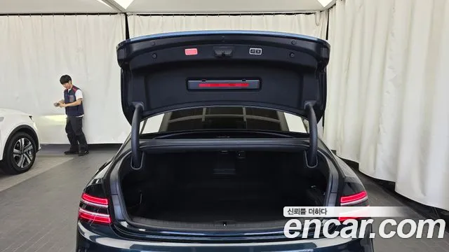 Genesis G80 RG3 — Фото автомобиля 20