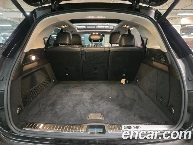 Mercedes-Benz GLE-Class — Фото автомобиля 20