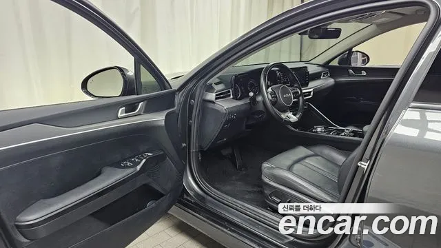 Kia K5 K5 3 поколение 2.0 LPI(Для проката) — Фото автомобиля 10