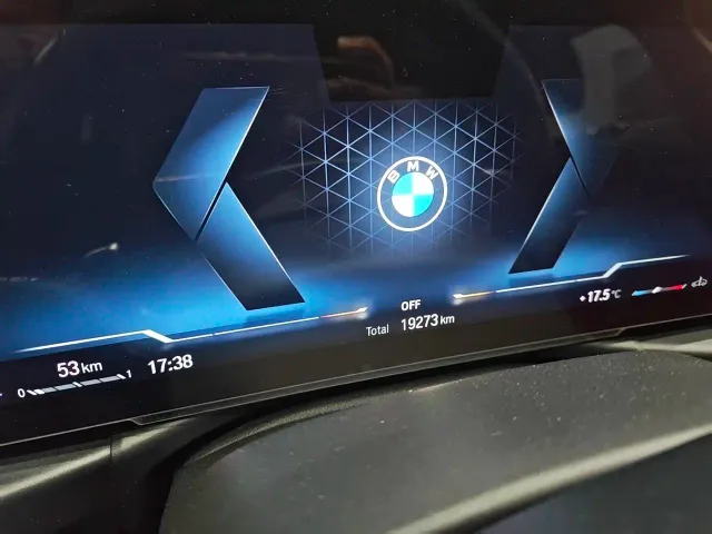 BMW 3 Series — Фото автомобиля 2