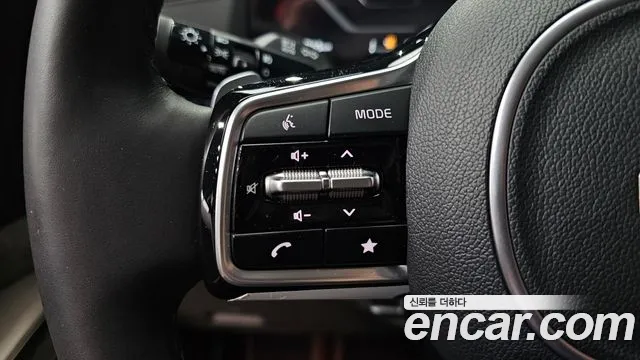 Kia Carnival 4th Gen — Фото автомобиля 28