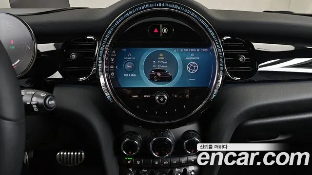 Mini Cooper — Фото автомобиля 14