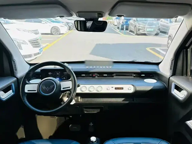 Wuling Hongguang Mini EV — Фото автомобиля 9