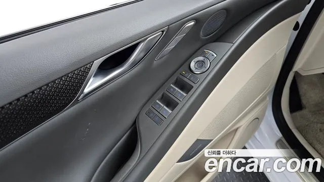 Genesis G80 Бензин 3.5 турбо AWD — Фото автомобиля 27