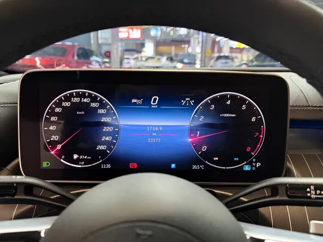 Mercedes-Benz C-Class — Фото автомобиля 5