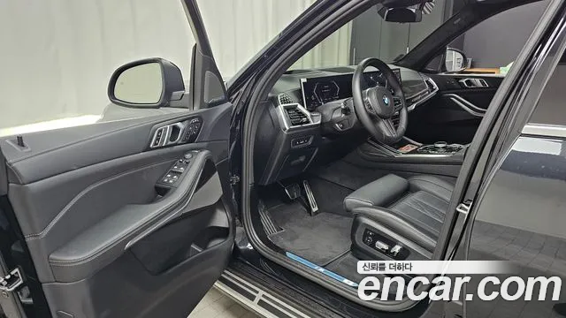 BMW X7 G07 — Фото автомобиля 10