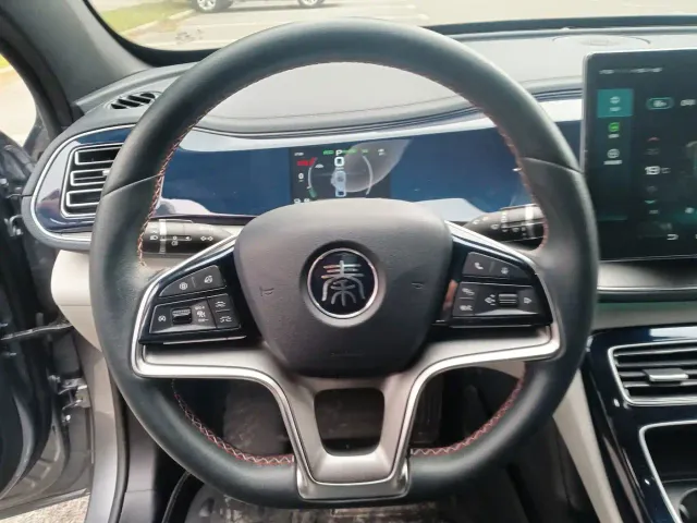 BYD Qin PLUS — Фото автомобиля 9