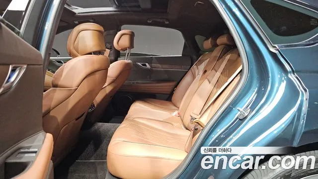 Genesis G80 RG3 — Фото автомобиля 15