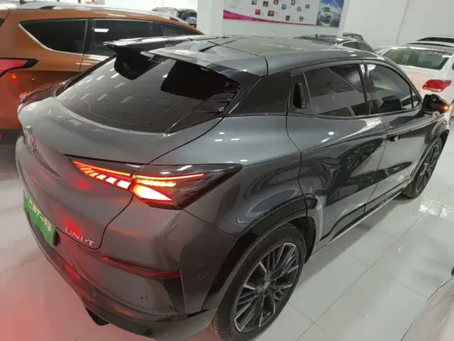 Changan UNI-T — Фото автомобиля 6