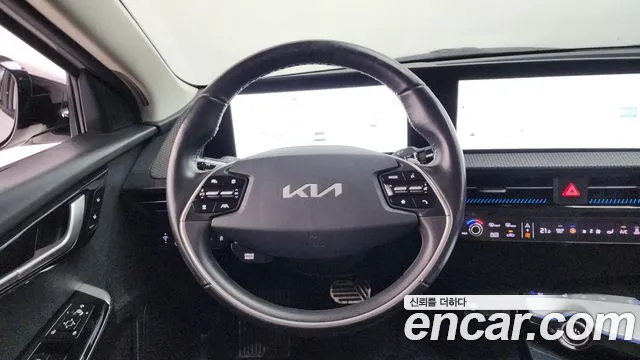 Kia EV6 Long Range — Фото автомобиля 12