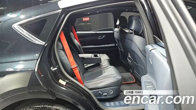 Genesis GV80 — Фото автомобиля 10