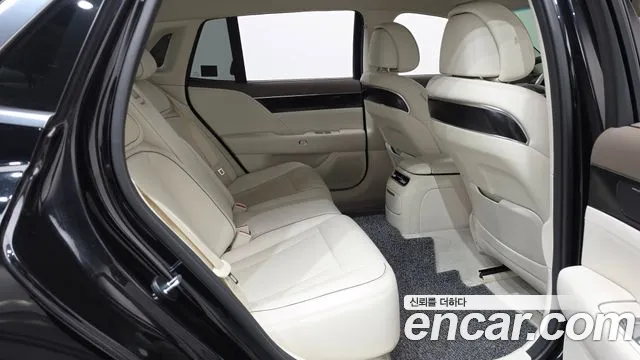 Genesis G90 RS4 — Фото автомобиля 17