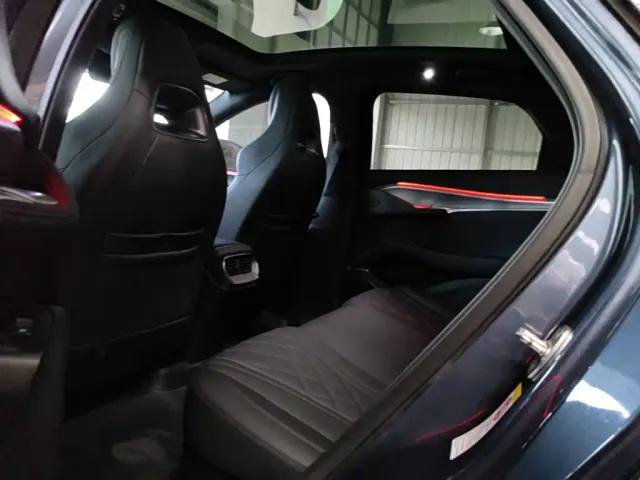 BYD Sealion 07 EV — Фото автомобиля 16